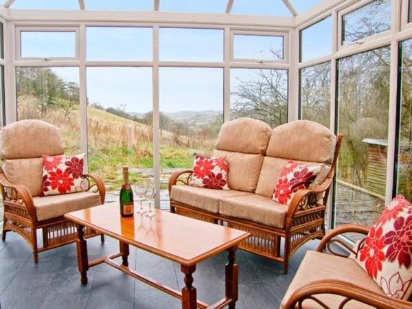 Hendre Aled Farmhouse Llansannan Bagian luar foto
